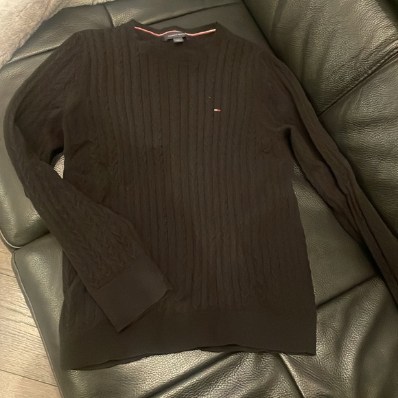 Tommy Hilfiger Long-Sleeve Cable Knit Sweater Black Logo - Picture 3 of 7